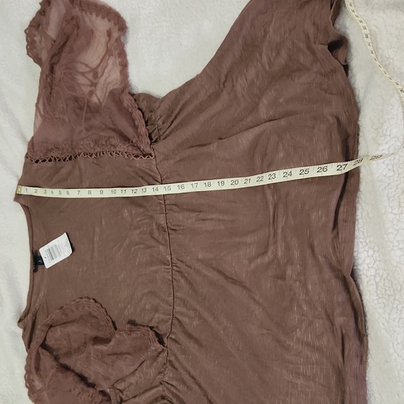 SOLD NWT Torrid brown blouse Size 2 - Picture 4 of 4